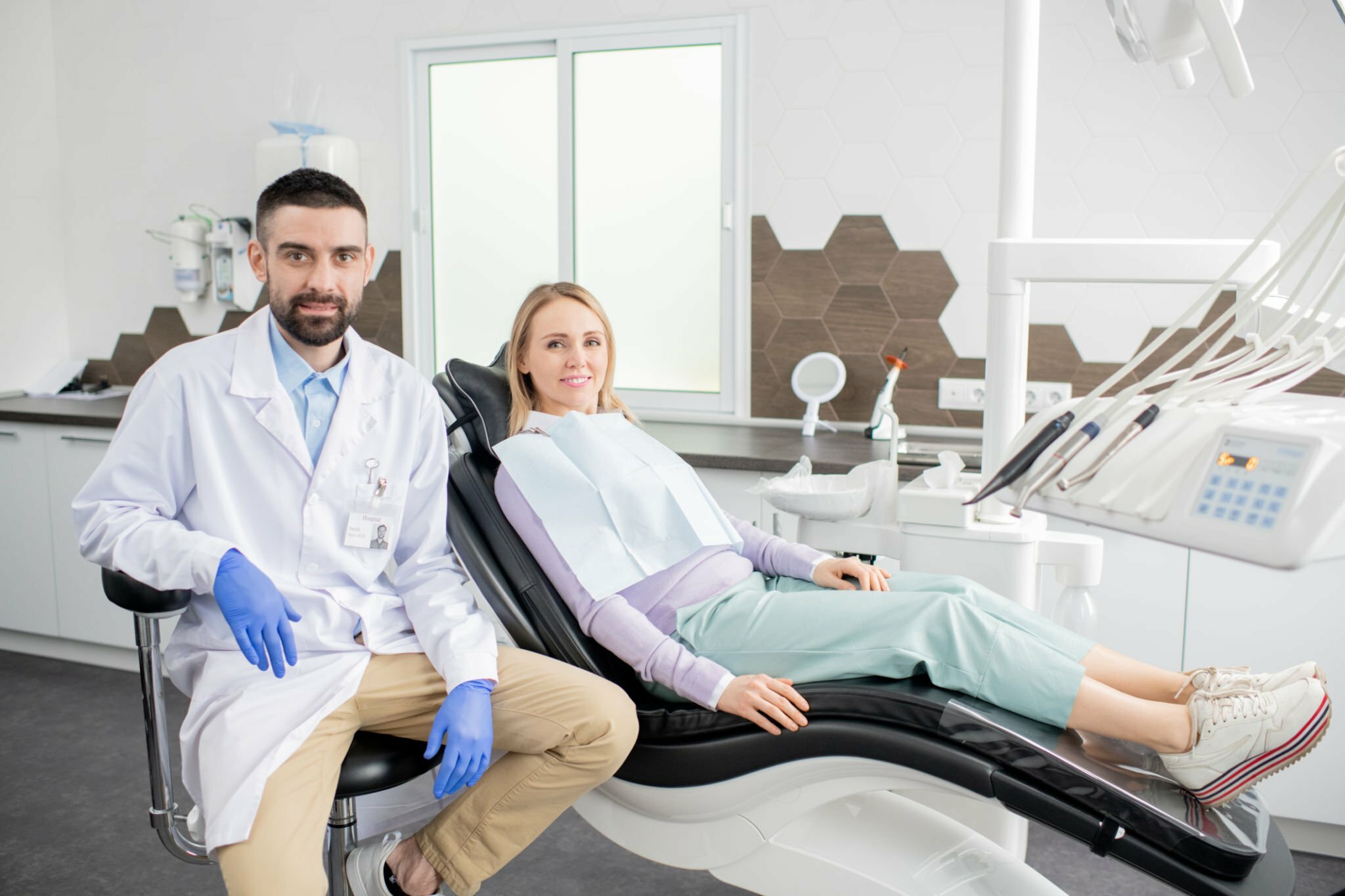 Your Complete Guide to Cosmetic Dentists in Gallup, NM._1