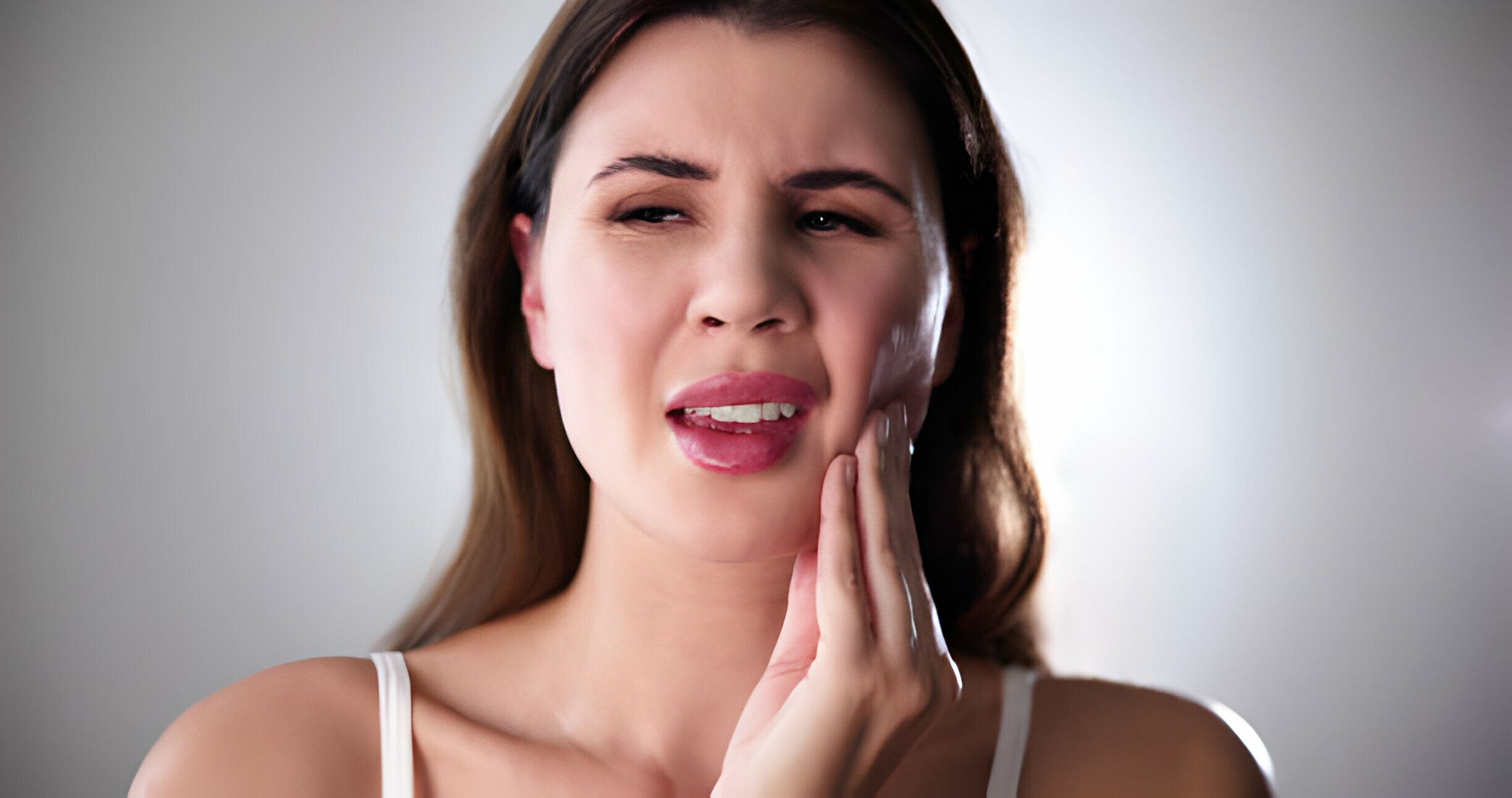 From Symptoms to Solutions: Navigating Gum Disease Easily_1